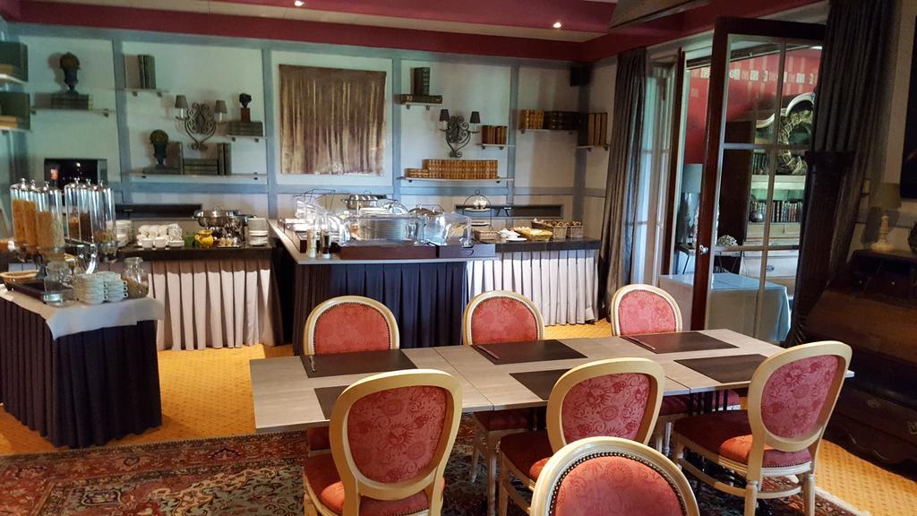 ホテルChalet Sur Lesse メサン エクステリア 写真