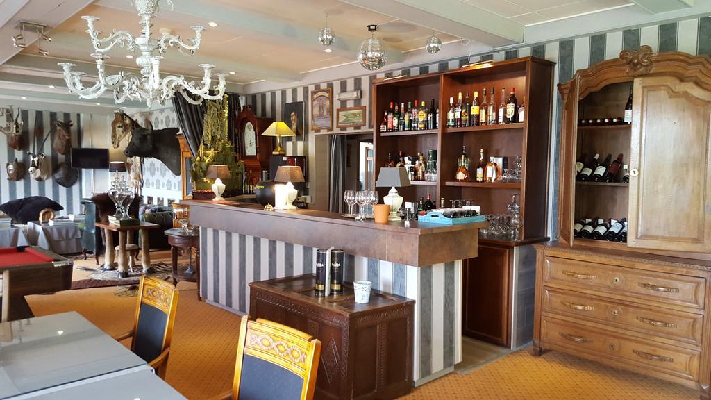ホテルChalet Sur Lesse メサン エクステリア 写真