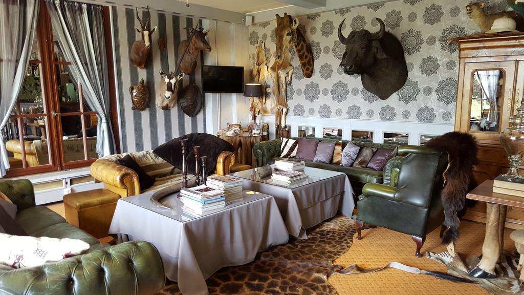 ホテルChalet Sur Lesse メサン エクステリア 写真